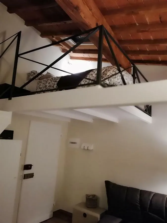 פירנצה Casa Allegri 0*,